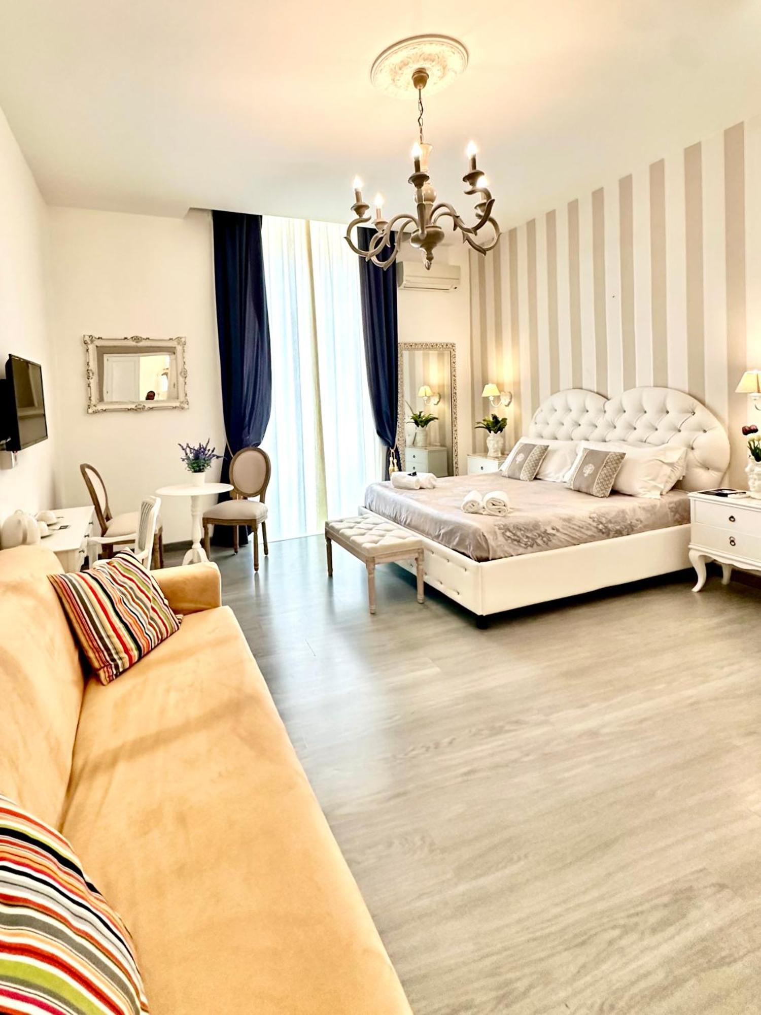 Hotel Palazzo Chiatamone Neapol Exteriér fotografie