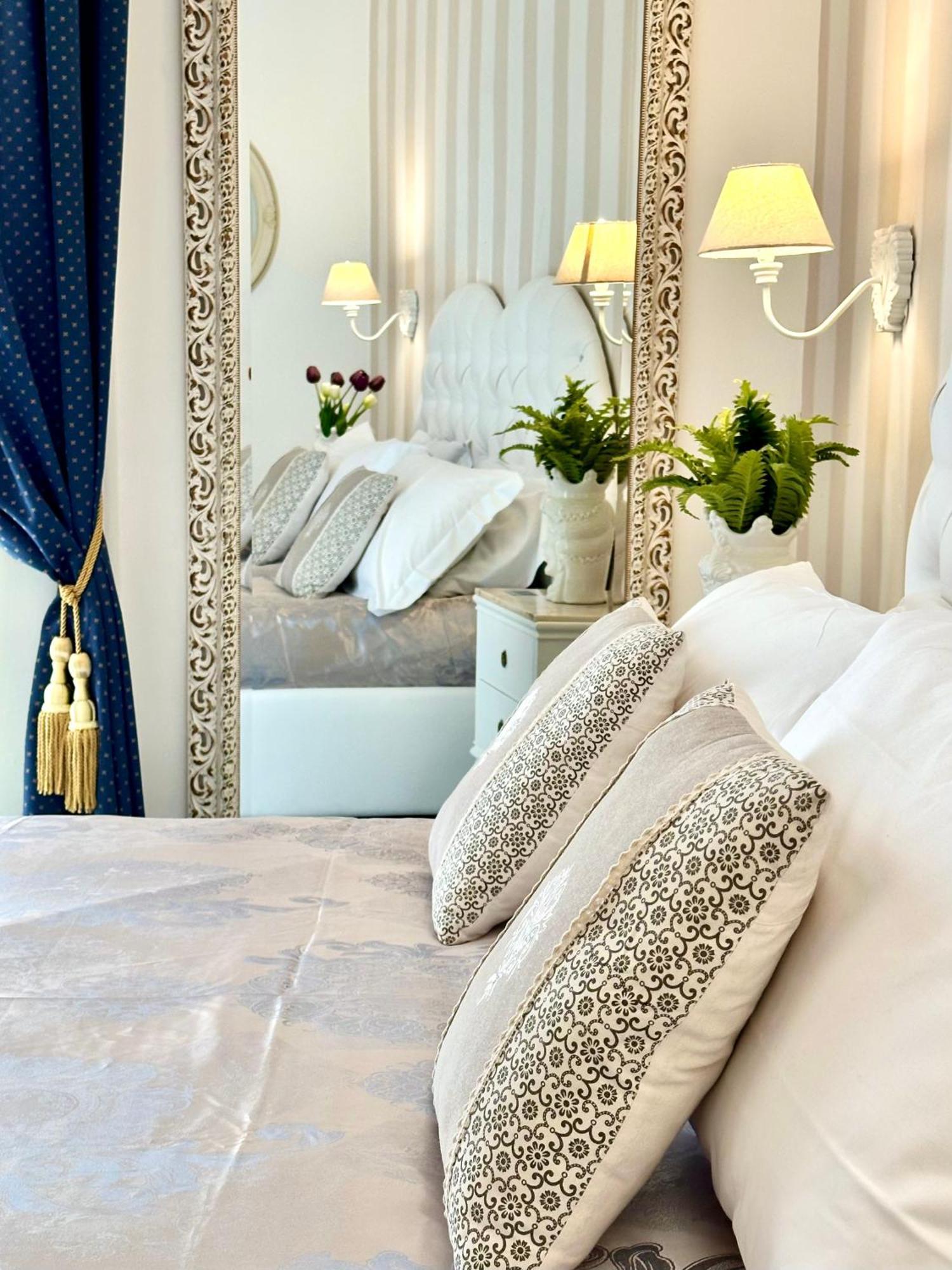 Hotel Palazzo Chiatamone Neapol Exteriér fotografie